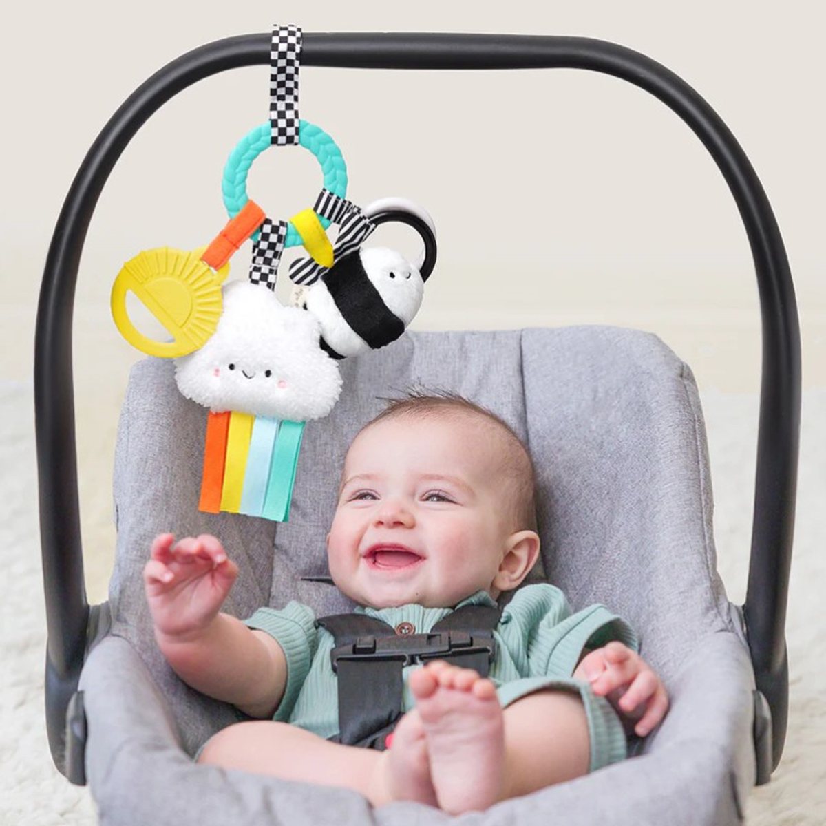 High Contrast - Bitzy Busy Ring™ Teething Activity Toy